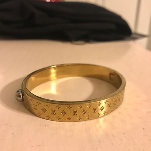 Louis Vuitton Nanogram Cuff Bracelet Gold | MTYCI